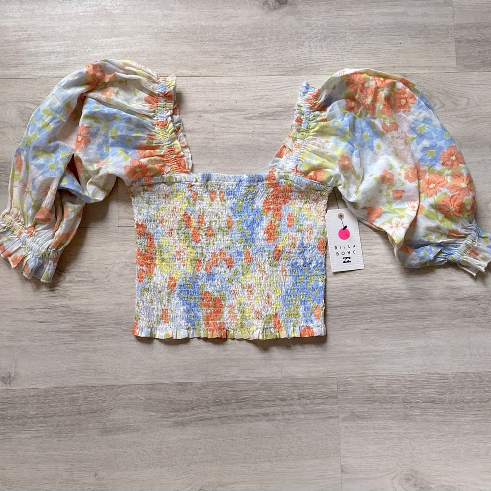 Billabong Floral Smocked Baby Doll Cropped Top Women’s Size Medium